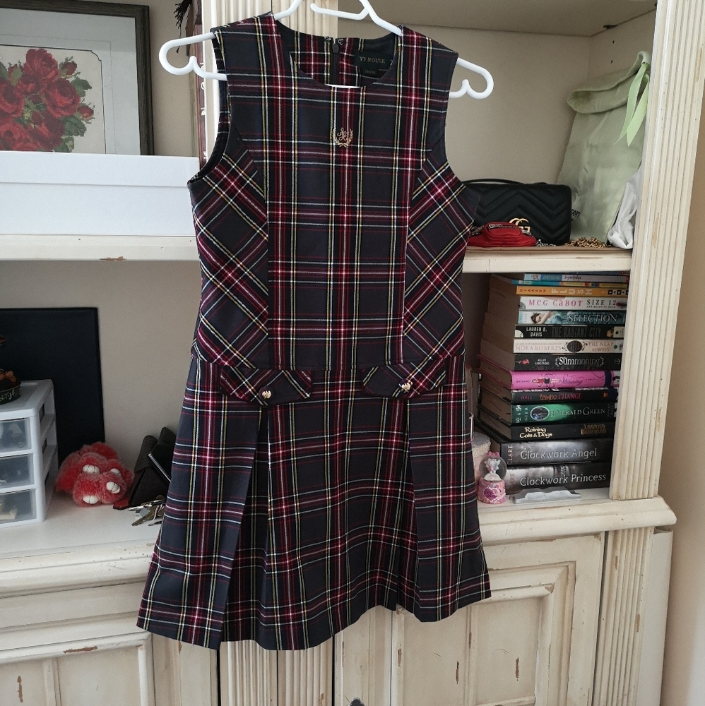 Bnwt Pleated dress xs